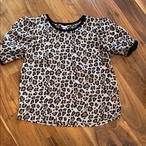 A New Day leopard blouse - so cute! Sz Large